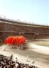 太阳队绝杀雄鹿重返西部第十杜兰特逆天三分点燃季后赛火药桶