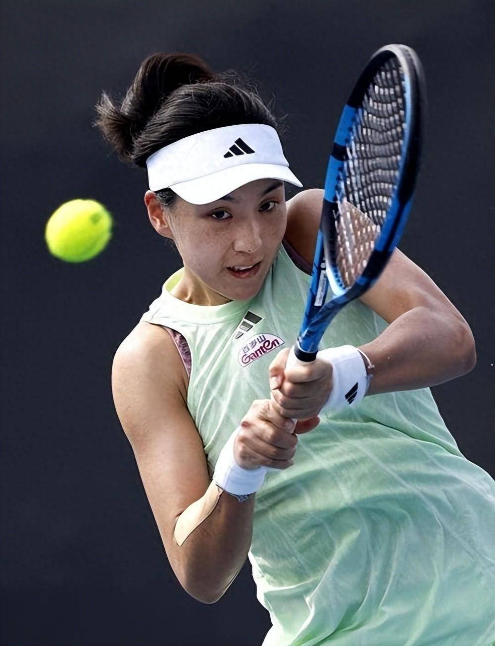 场比赛中成 场比赛中成