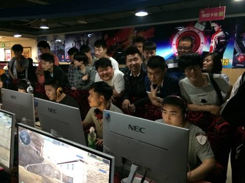 赖因德斯：输球是因为我们的表现不够出色 给了对手太多的反击机会